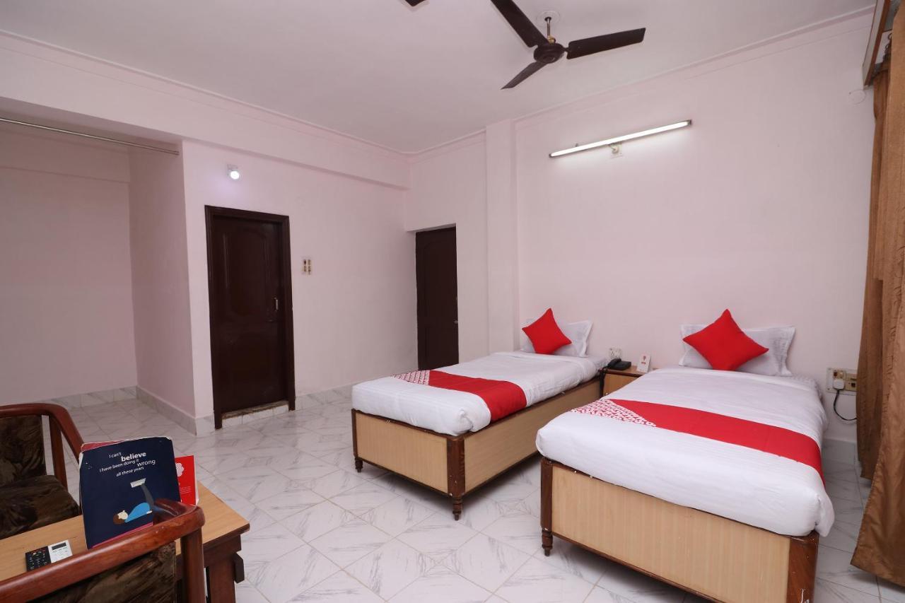 OYO 16112 Hotel Uruvela International Bodh Gaya Esterno foto