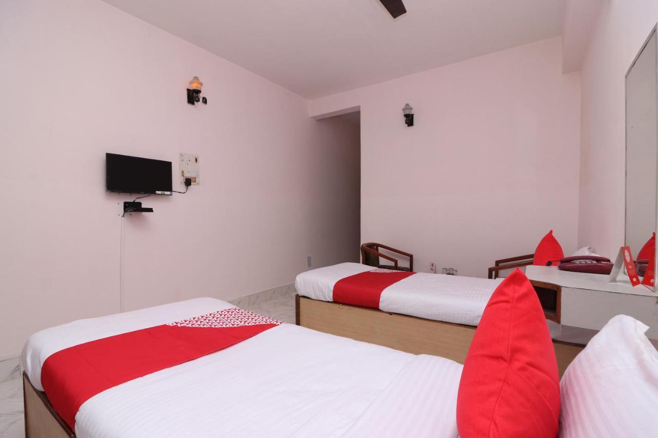 OYO 16112 Hotel Uruvela International Bodh Gaya Esterno foto